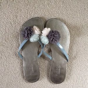 Flower sandals